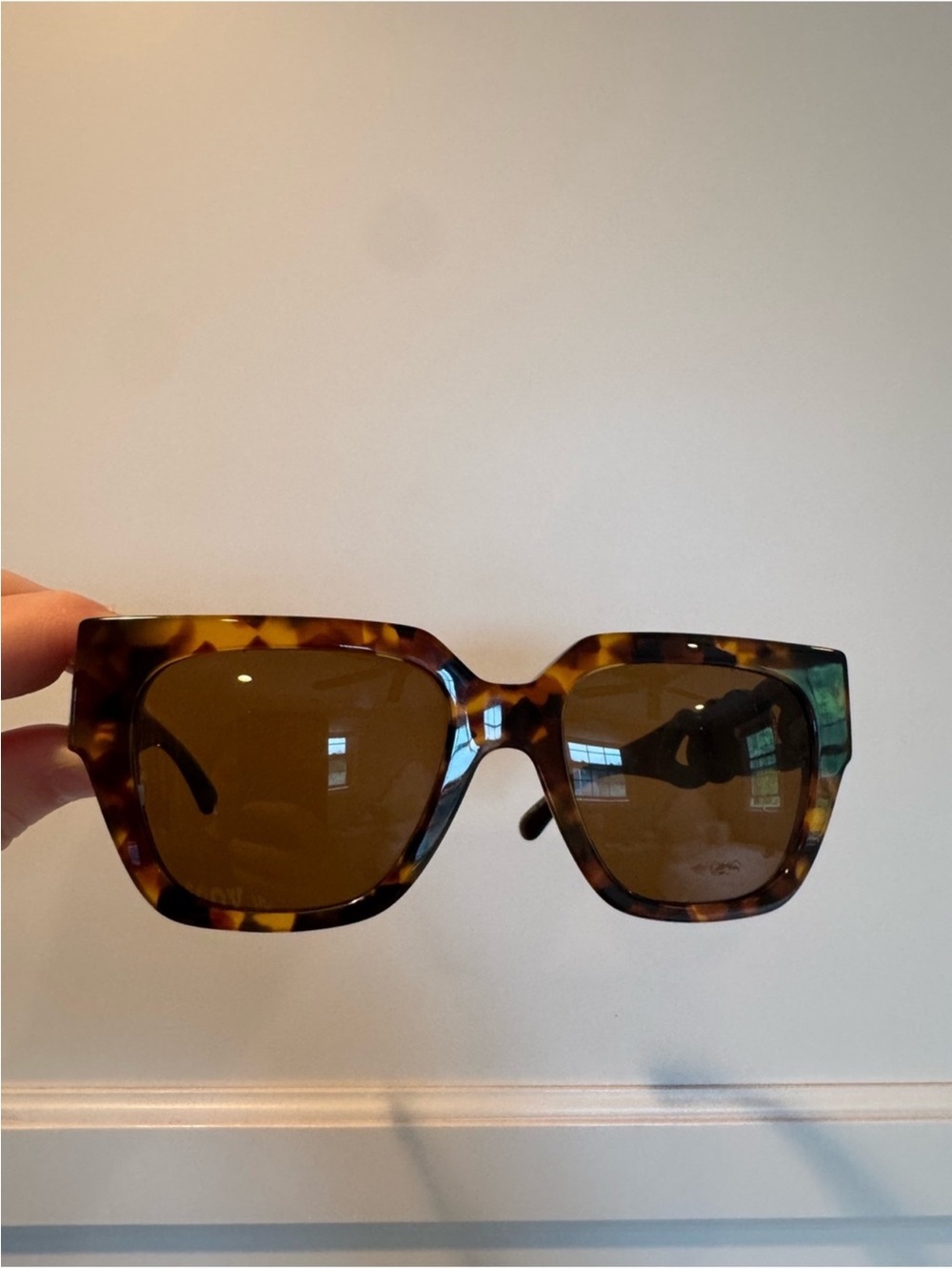Versace Tortoiseshell Square Sunglasses - Brown Lenses